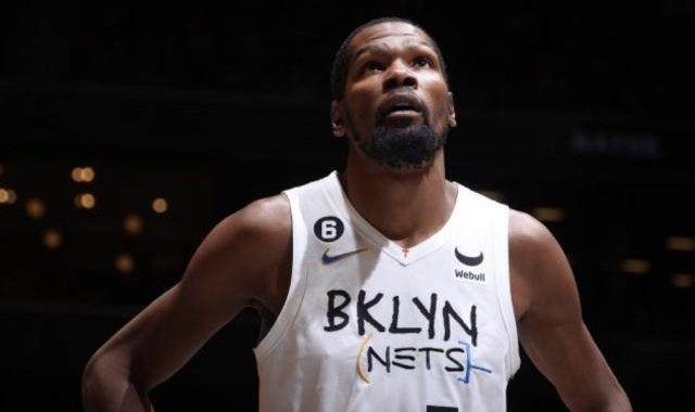 杜兰特呈现历史级中距离表现 MVP争夺KD不容忽视