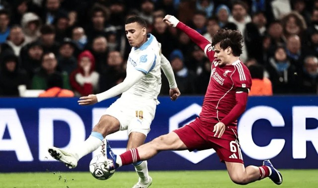 利物浦本赛季欧冠5胜2负，输的两场均负于非五大联赛球队