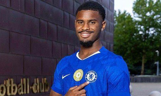 【观察】切尔西新援哈托：少年老成的后场多面手