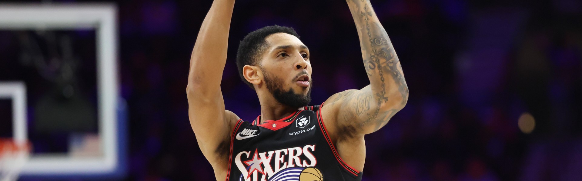 我也生涯之夜！佩恩单场32分10助&amp;三分命中率100%进8球 历史首人