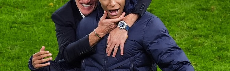 德尚：姆巴佩起步很早但不认为会踢到40岁，他已是梅罗那样的球星