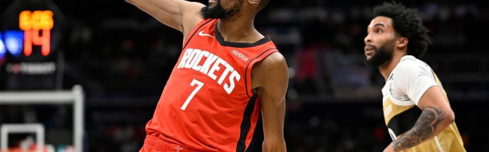 三场狂轰102分，37岁杜兰特创火箭最老！终于熬到乌度卡被迫开窍